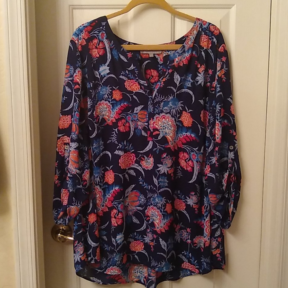 Floral patterned blouse